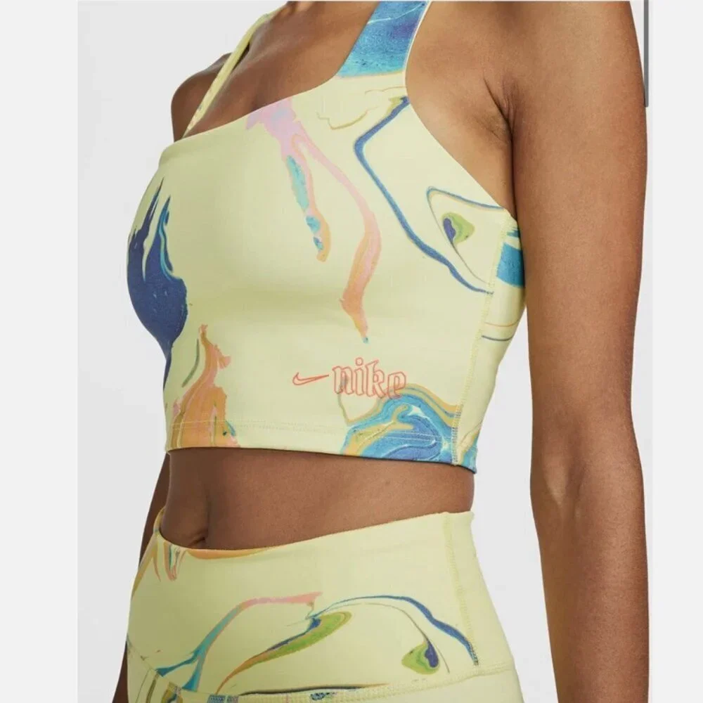 Nike Aurora Women's Cropped Marbled Tank. Size Large. MSRP $60. Athletic Running
